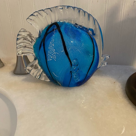 Set of 2 Blue Glass Fish Decor - Picture 3 of 9